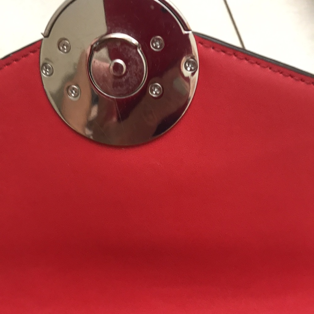 Michael Kors Red Leather MK Chain Shoulder Bag - Picture 6 of 11